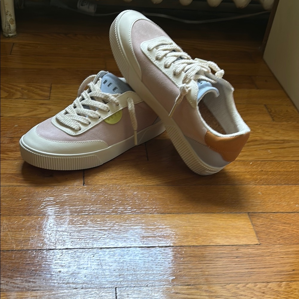 Reef Pink and Tan Sneakers Versatile Casual Shoes
